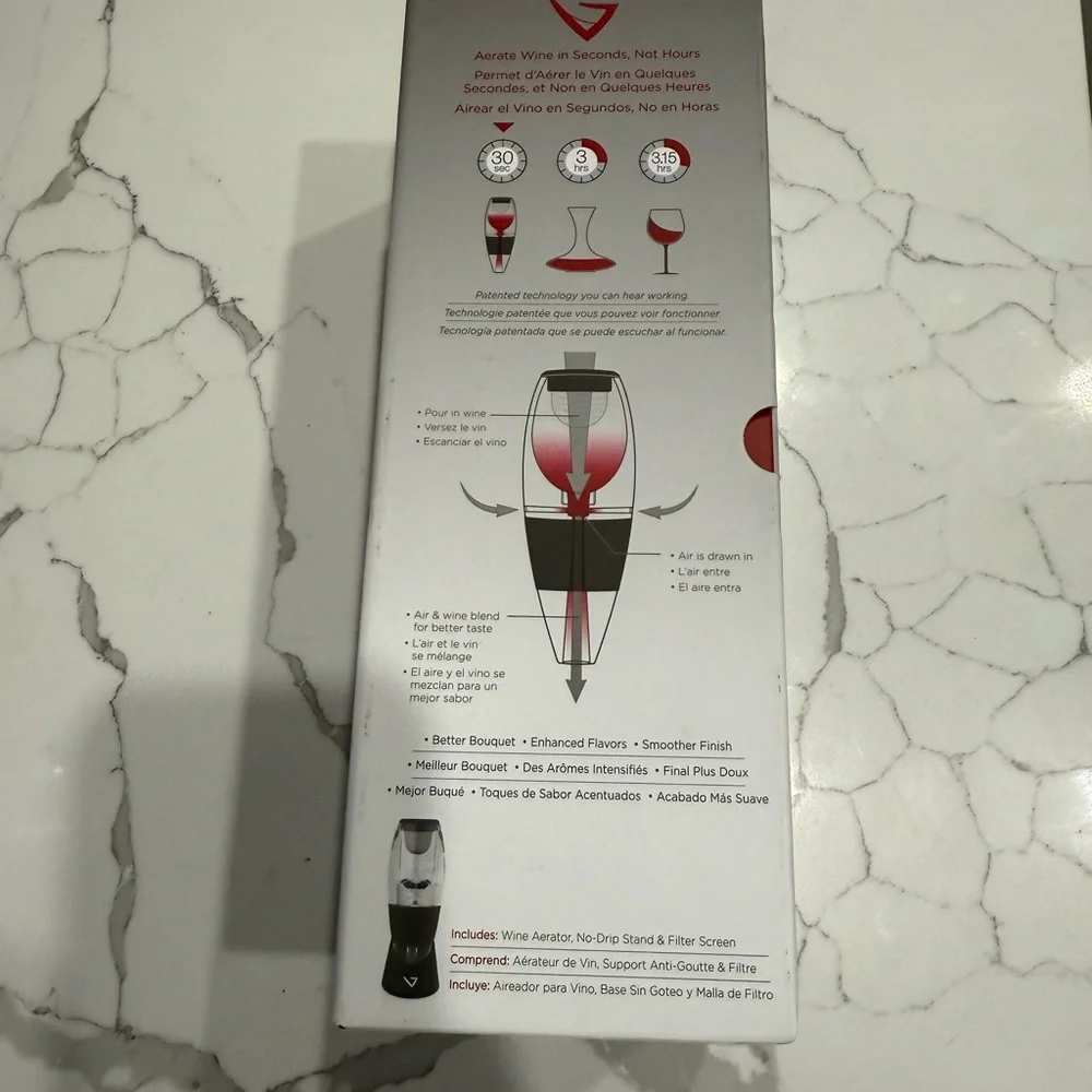 Vinturi Red Wine Aerator - Picture 2 of 6